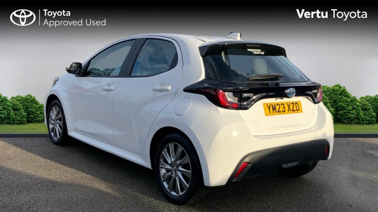 Toyota Yaris 1.5 Hybrid Icon 5dr CVT Hybrid Hatchback